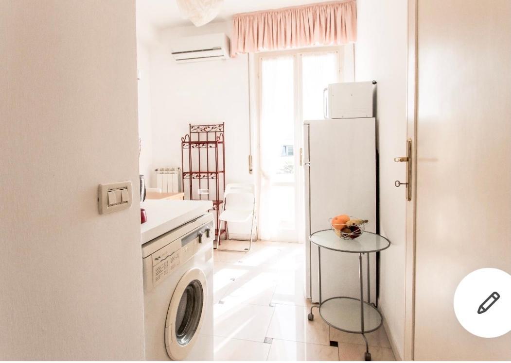 Riva Dei Fiori Apartment Viareggio Ngoại thất bức ảnh