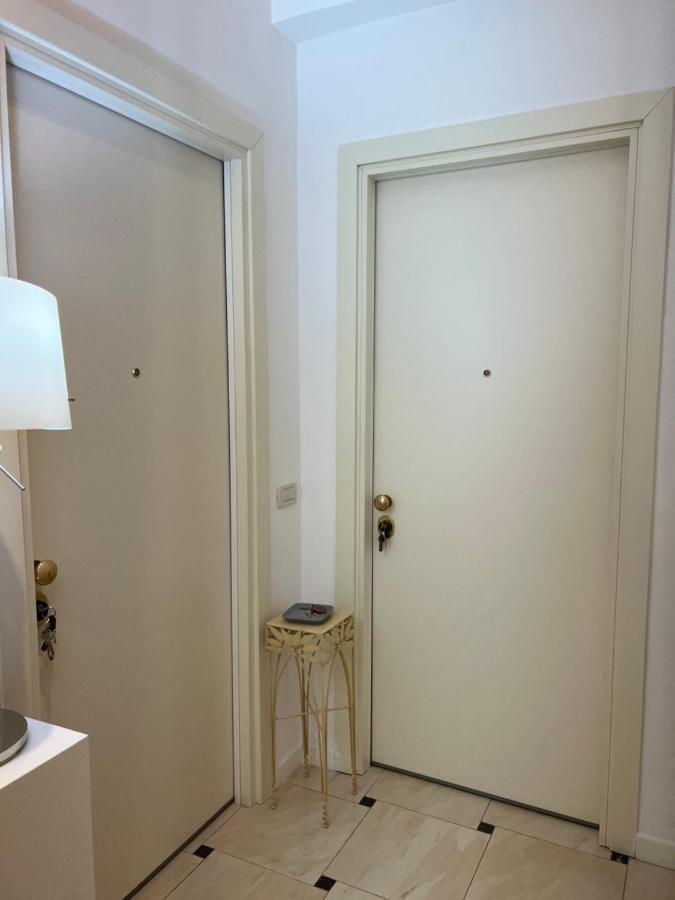 Riva Dei Fiori Apartment Viareggio Ngoại thất bức ảnh